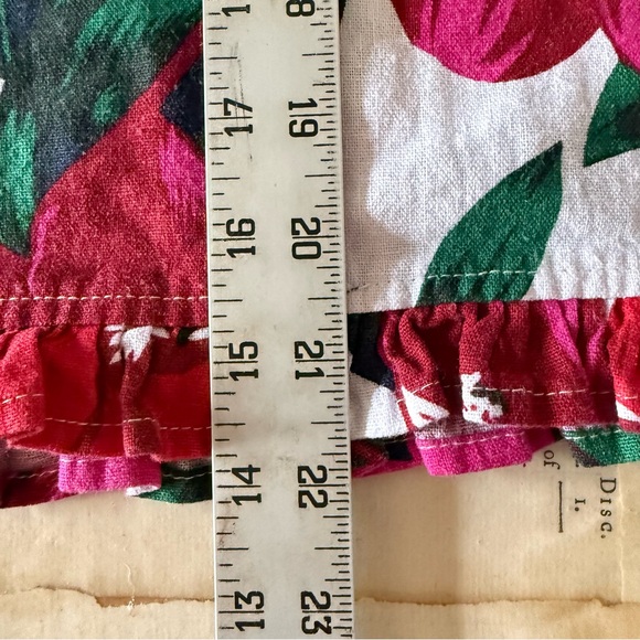 Tahari White Linen Top with Pink & Red Floral Ruffle Print, Size M - Picture 4 of 7